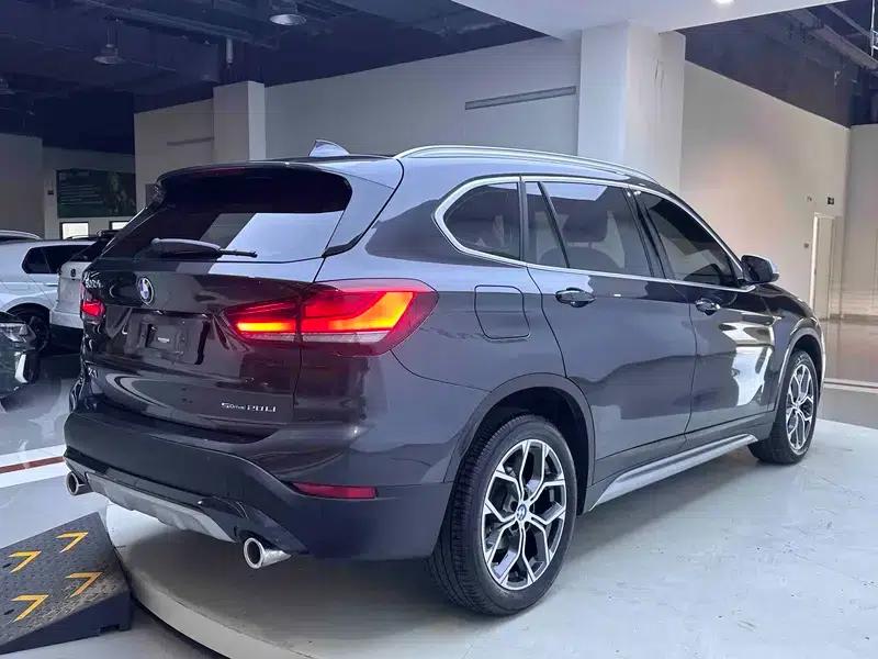 BMW X1 2022 sDrive20Li Premium — миниатюра 7