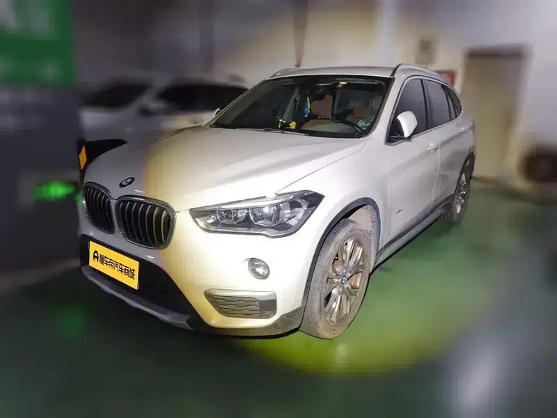 BMW X1 2018 sDrive20Li Leading Edition — миниатюра 1
