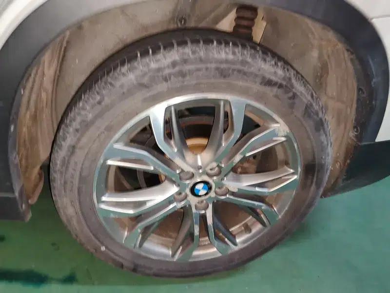 BMW X1 2018 sDrive20Li Leading Edition — миниатюра 20