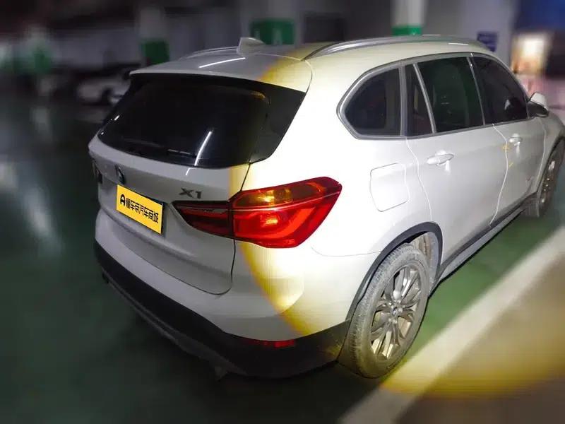 BMW X1 2018 sDrive20Li Leading Edition — миниатюра 4