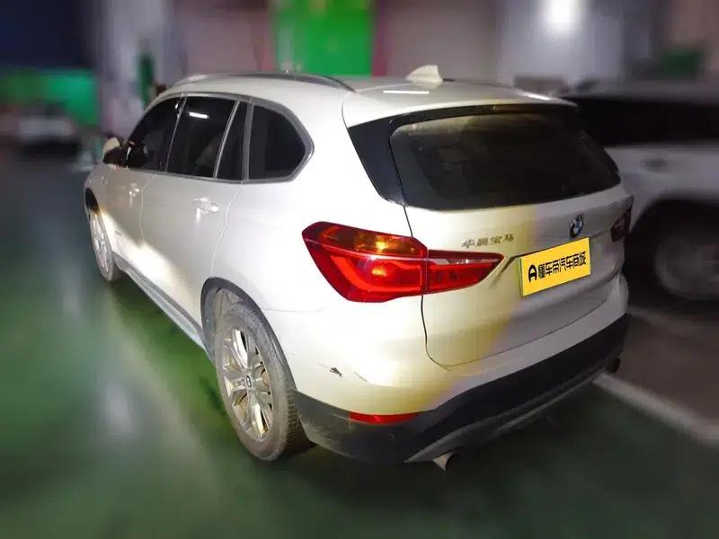 BMW X1 2018 sDrive20Li Leading Edition — миниатюра 6