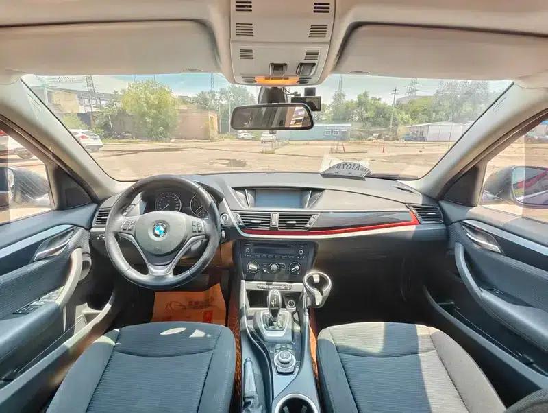 BMW X1 2015 sDrive18i Leading Upgrade Edition — миниатюра 6