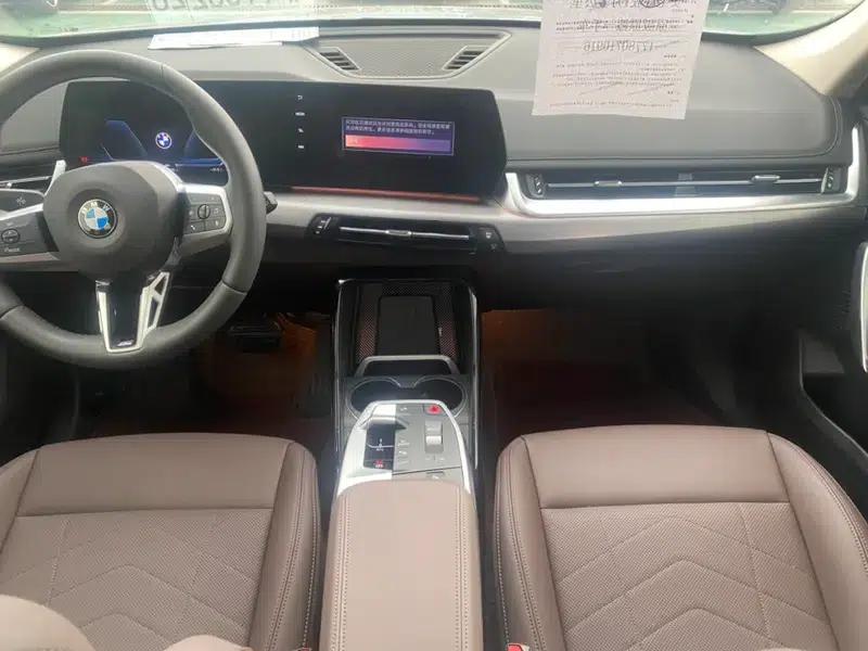 BMW X1 2025 sDrive25Li X Design Package — миниатюра 9
