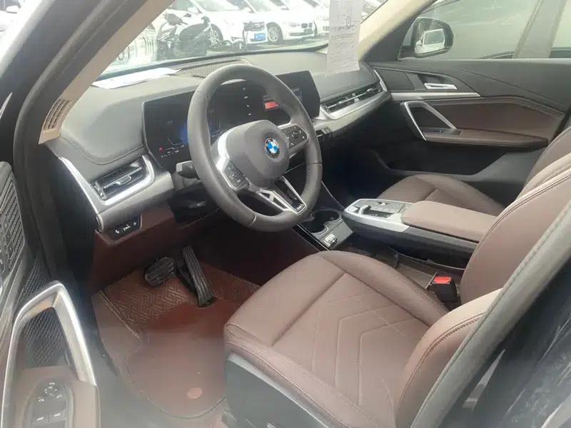 BMW X1 2025 sDrive25Li X Design Package — миниатюра 10