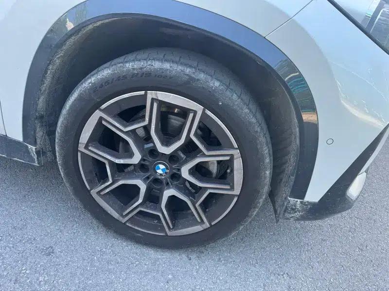 BMW X1 2023 sDrive25Li M Sport Package — миниатюра 4