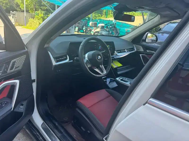 BMW X1 2023 sDrive25Li M Sport Package — миниатюра 7