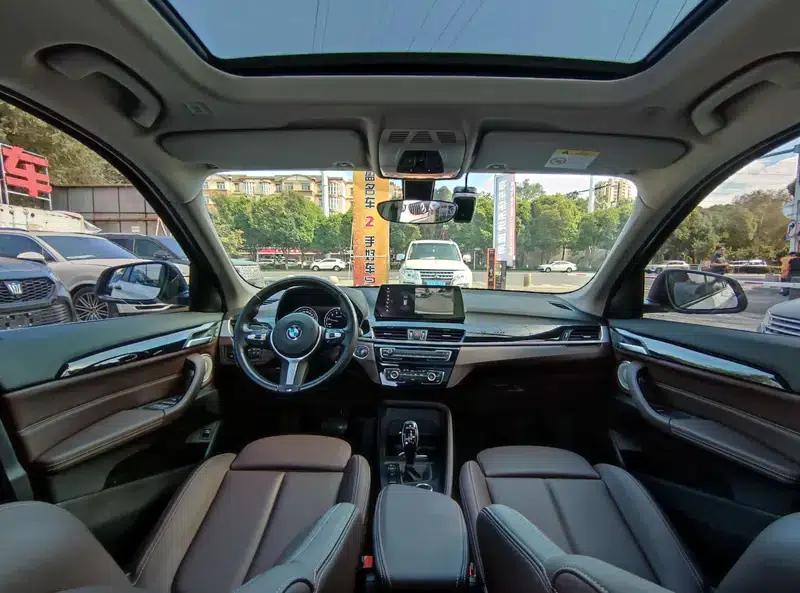 BMW X1 2022 sDrive25Li Leading Edition — миниатюра 7