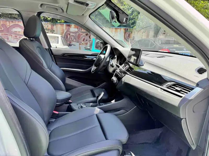 BMW X1 2022 sDrive20Li Fashion Edition — миниатюра 10
