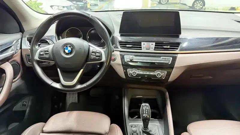 BMW X1 2020 sDrive25Li Leading Edition — миниатюра 21