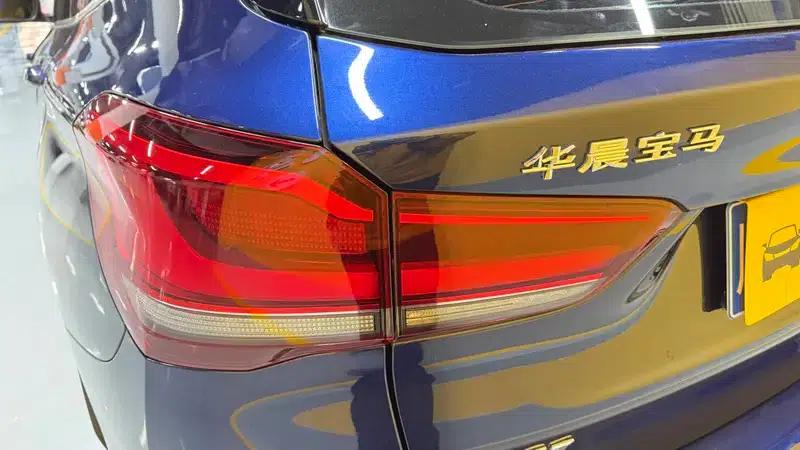 BMW X1 2020 sDrive25Li Leading Edition — миниатюра 10