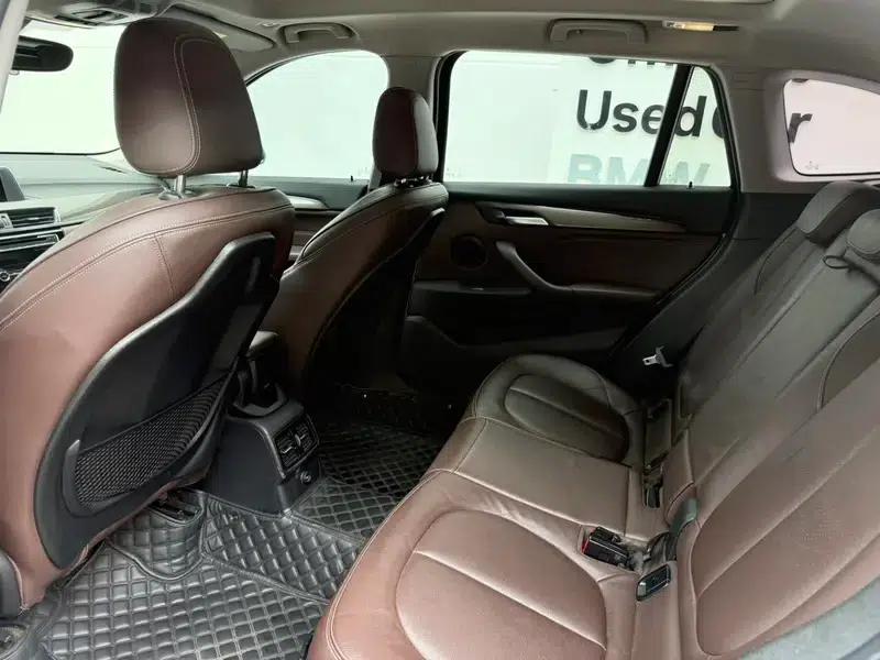 BMW X1 2016 sDrive18Li Luxury — миниатюра 11