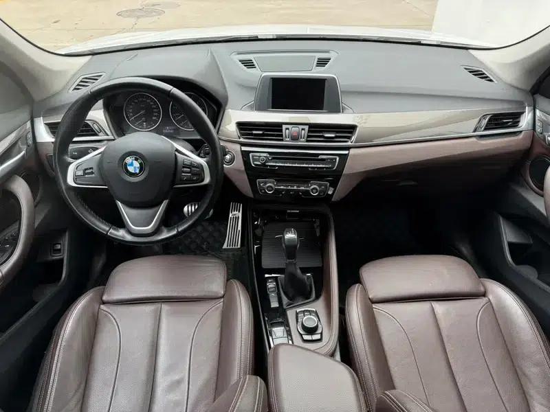 BMW X1 2016 sDrive18Li Luxury — миниатюра 6