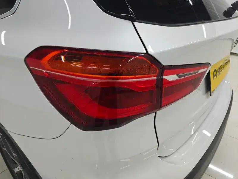 BMW X1 2018 xDrive20Li Premium — миниатюра 13