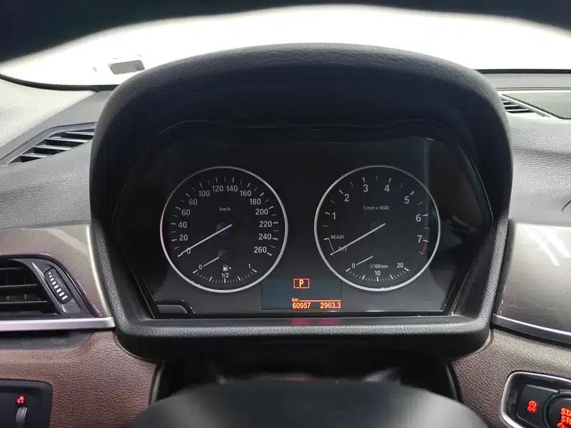 BMW X1 2018 xDrive20Li Premium — миниатюра 15