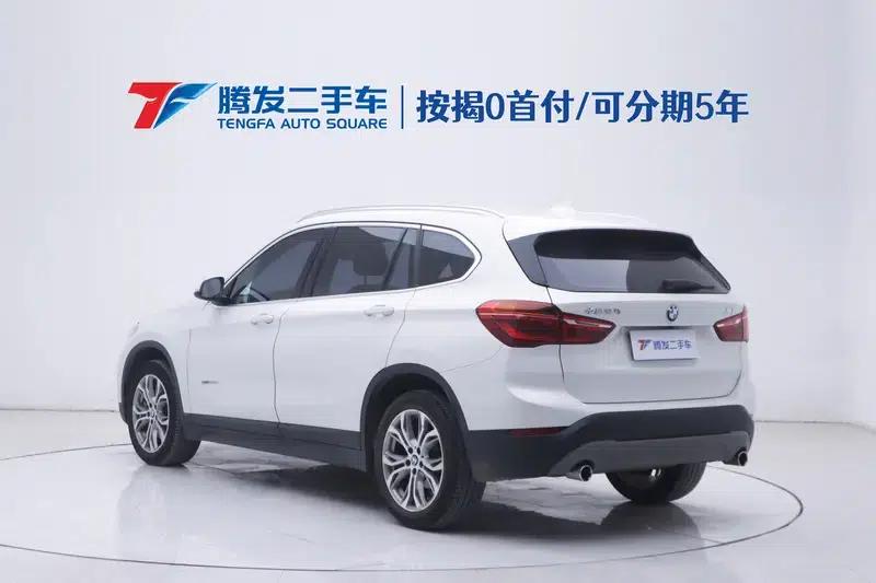 BMW X1 2018 sDrive20Li Leading Edition — миниатюра 3