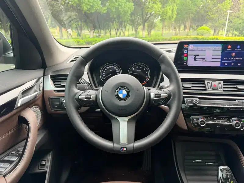 BMW X1 2021 sDrive25Li Leading Edition — миниатюра 10