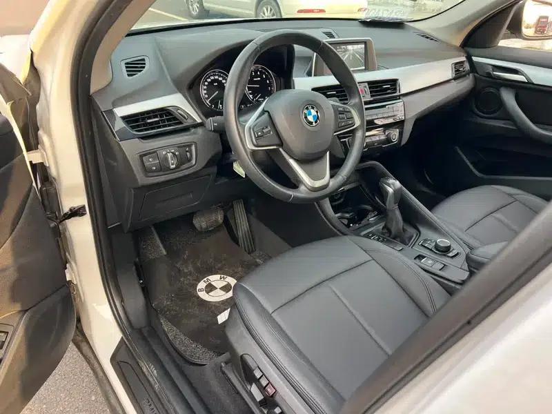 BMW X1 2019 sDrive20Li Leading Edition — миниатюра 13