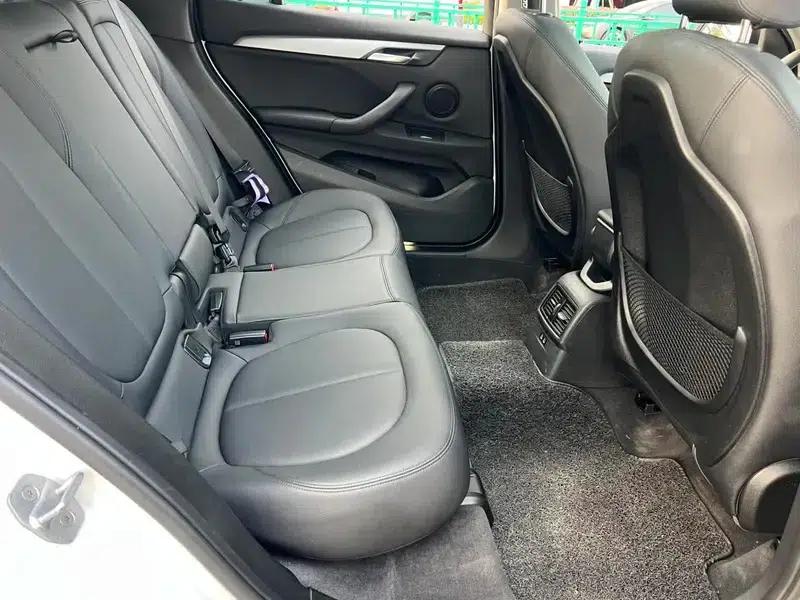 BMW X1 2019 sDrive20Li Leading Edition — миниатюра 18