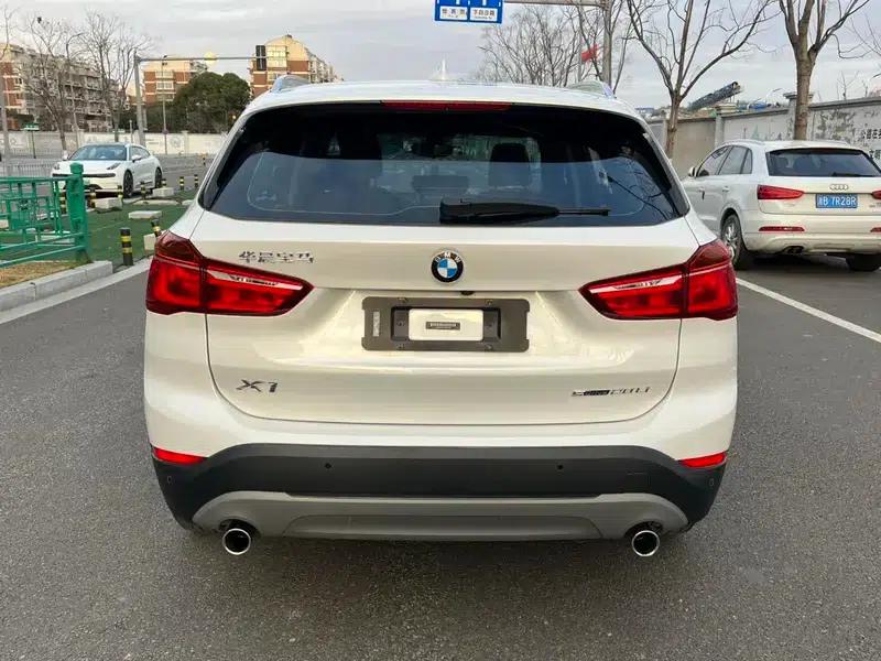 BMW X1 2019 sDrive20Li Leading Edition — миниатюра 5