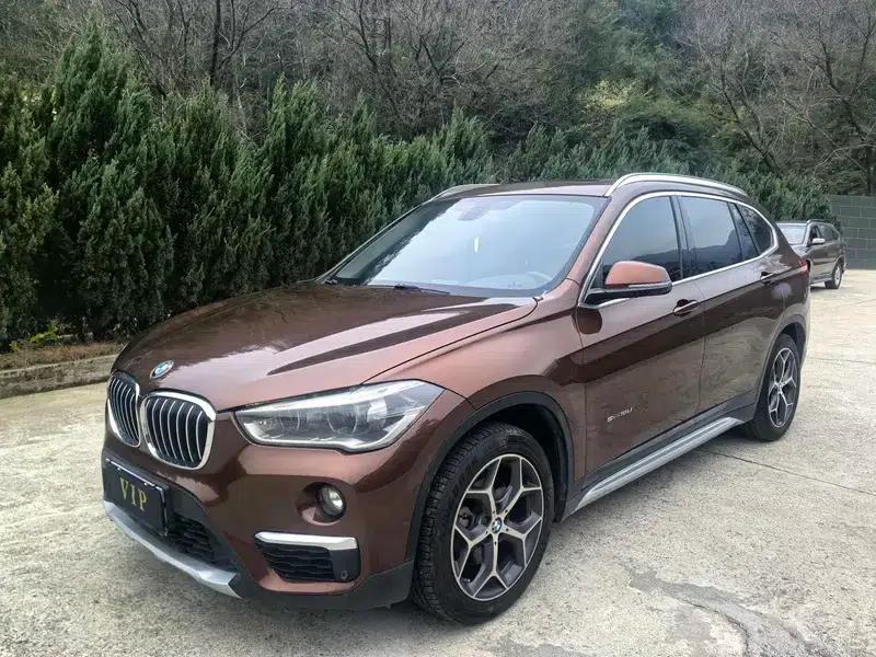 BMW X1 2016 sDrive18Li Luxury — миниатюра 1