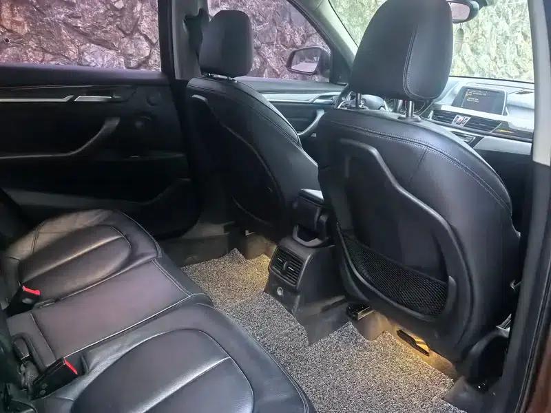 BMW X1 2016 sDrive18Li Luxury — миниатюра 17