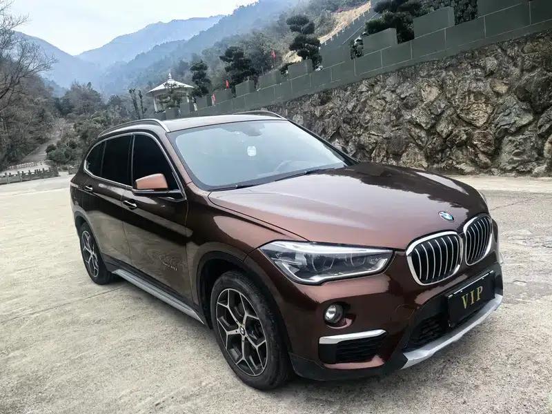BMW X1 2016 sDrive18Li Luxury — миниатюра 3