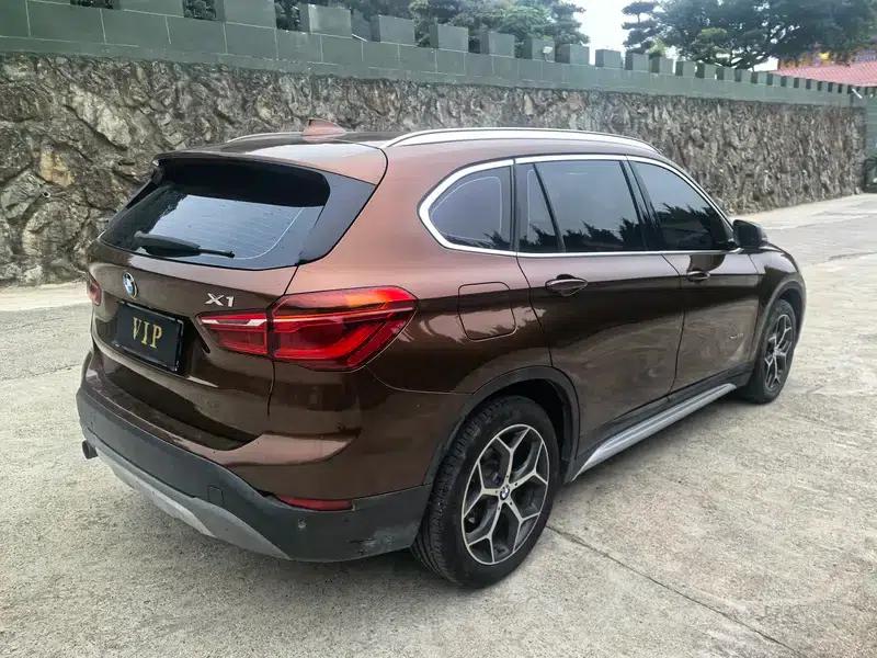 BMW X1 2016 sDrive18Li Luxury — миниатюра 7