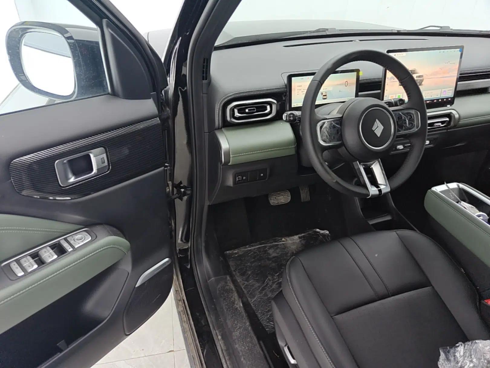 Baojun Spark EUV 2026 301km Flagship Edition — миниатюра 18