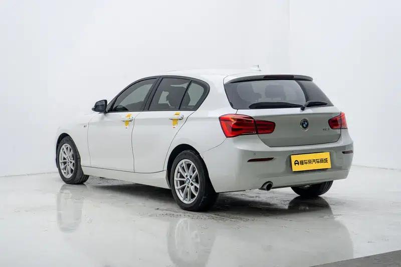 BMW 1 Series (Imported) 2018 118i Leading Edition — миниатюра 5