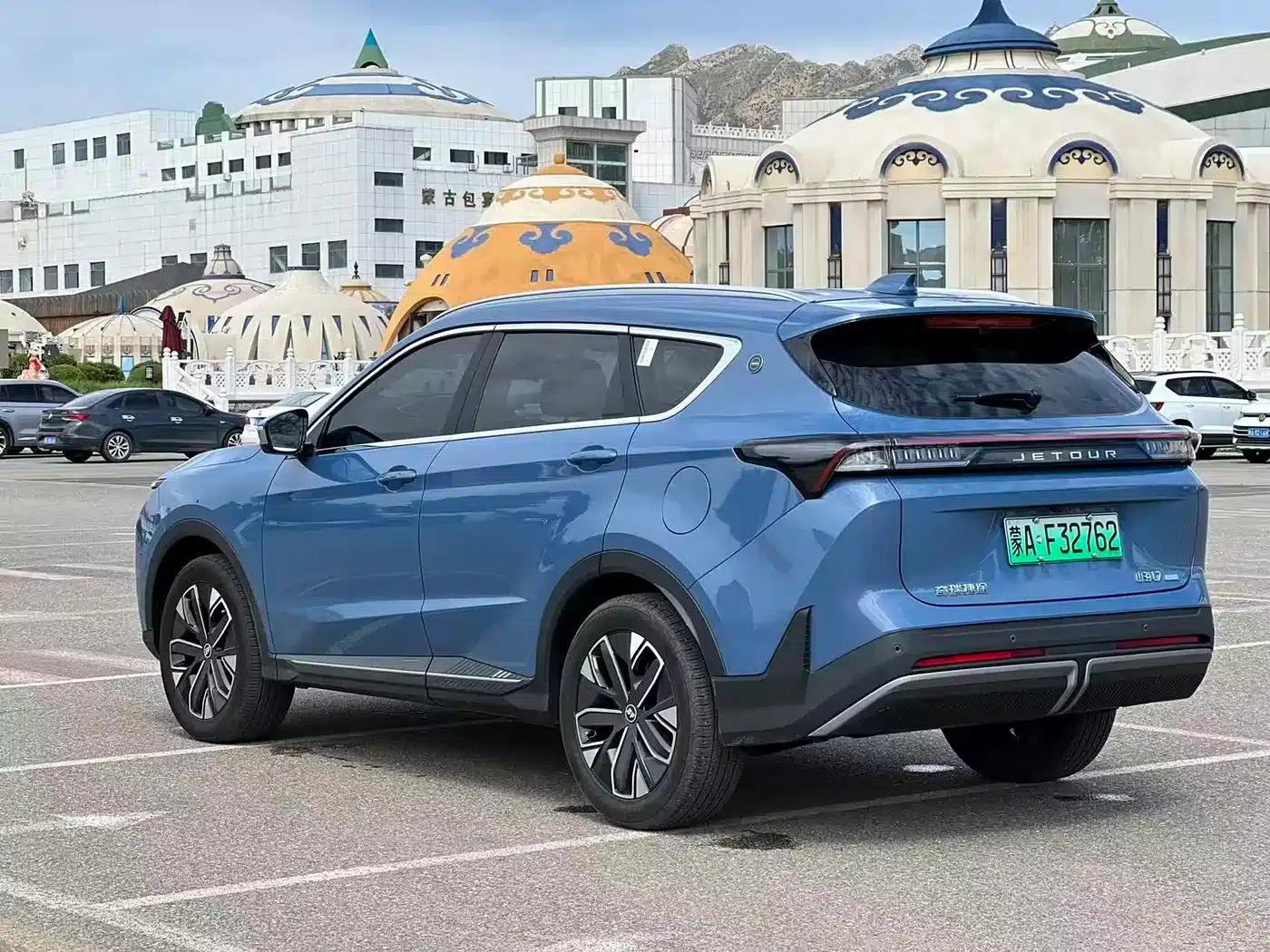 Jetour Mountain & Sea L7 2024 Model 1.5T 120km MAX+ 5-Seater — миниатюра 5