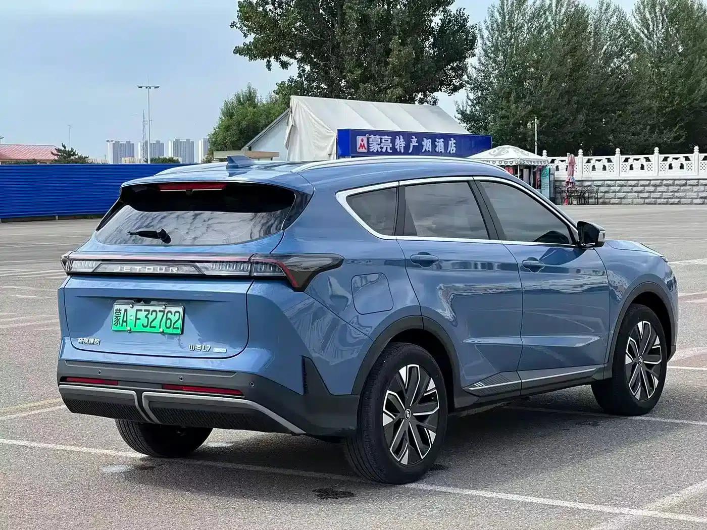Jetour Mountain & Sea L7 2024 Model 1.5T 120km MAX+ 5-Seater — миниатюра 6
