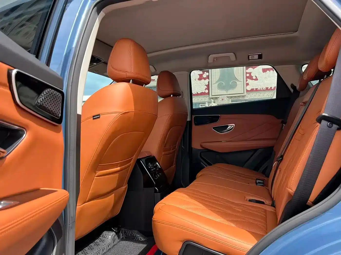 Jetour Mountain & Sea L7 2024 Model 1.5T 120km MAX+ 5-Seater — миниатюра 8