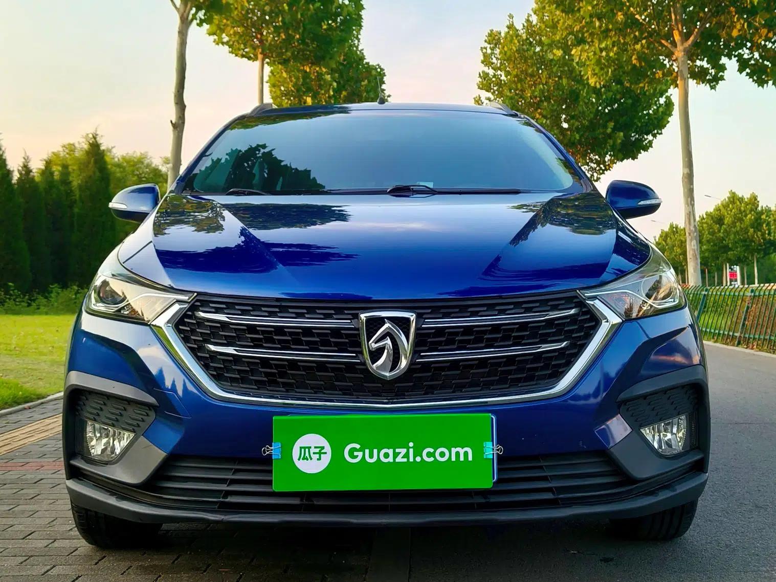 Baojun 310W 2018 1.5L Automatic Fashion Edition China VI — миниатюра 12