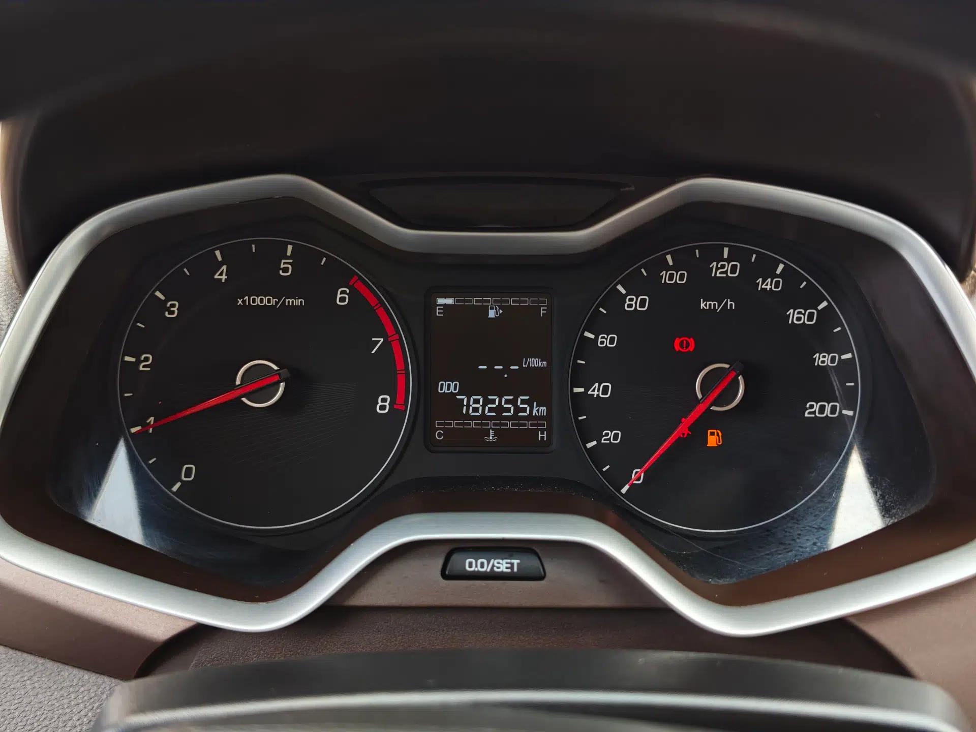 Baojun 310W 2017 1.5L Manual Comfort Version China V — миниатюра 20