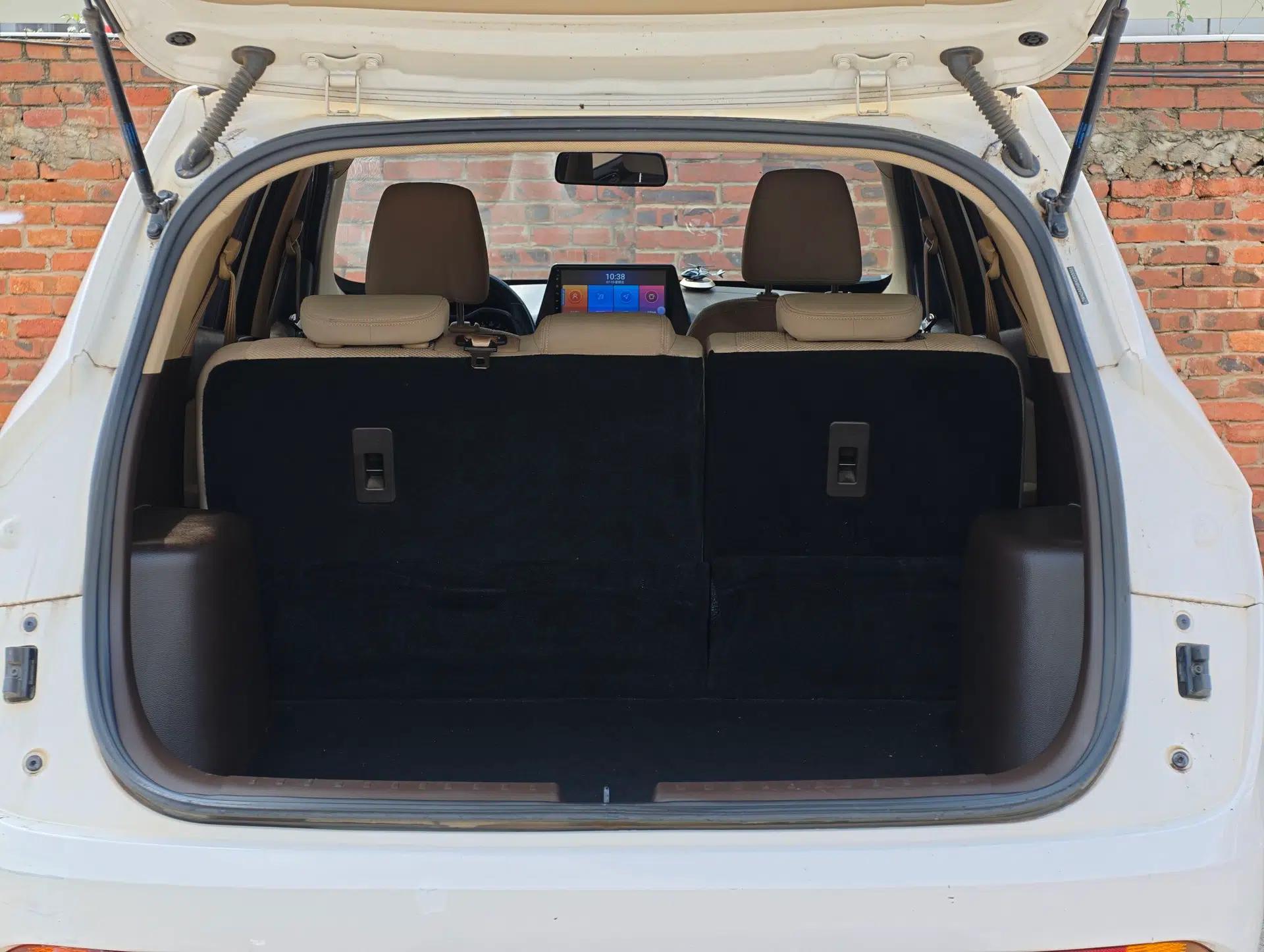 Baojun 310W 2017 1.5L Manual Comfort Version China V — миниатюра 28