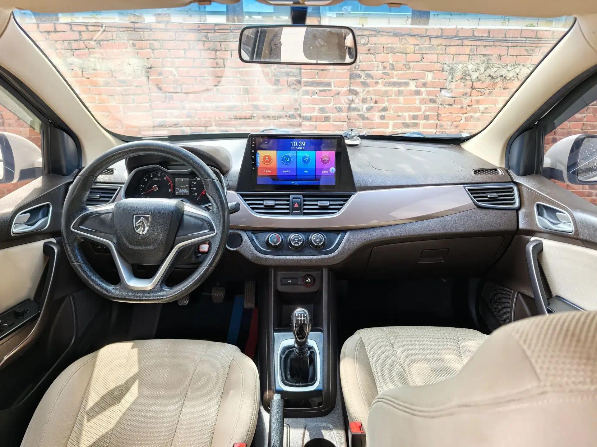Baojun 310W 2017 1.5L Manual Comfort Version China V — миниатюра 35