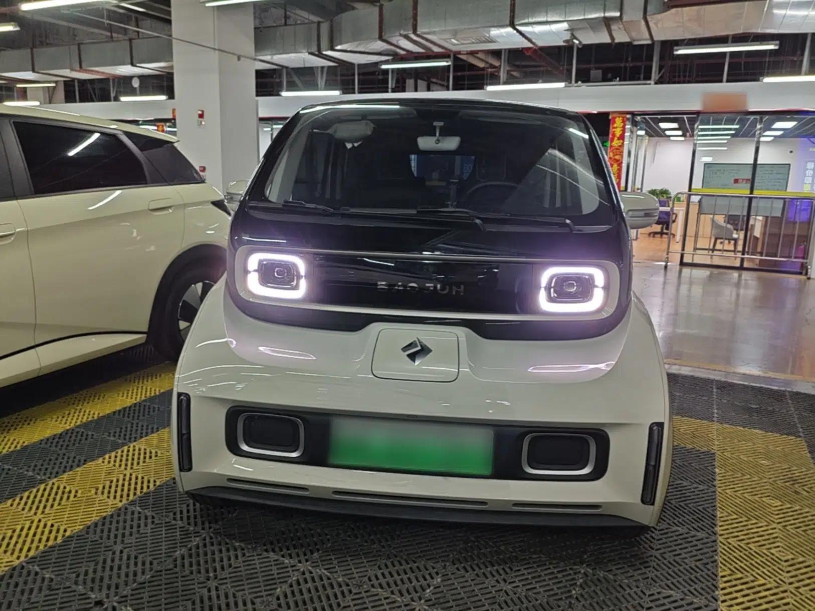 Baojun KiWi EV 2021 Artist Model Ternary Lithium — миниатюра 2