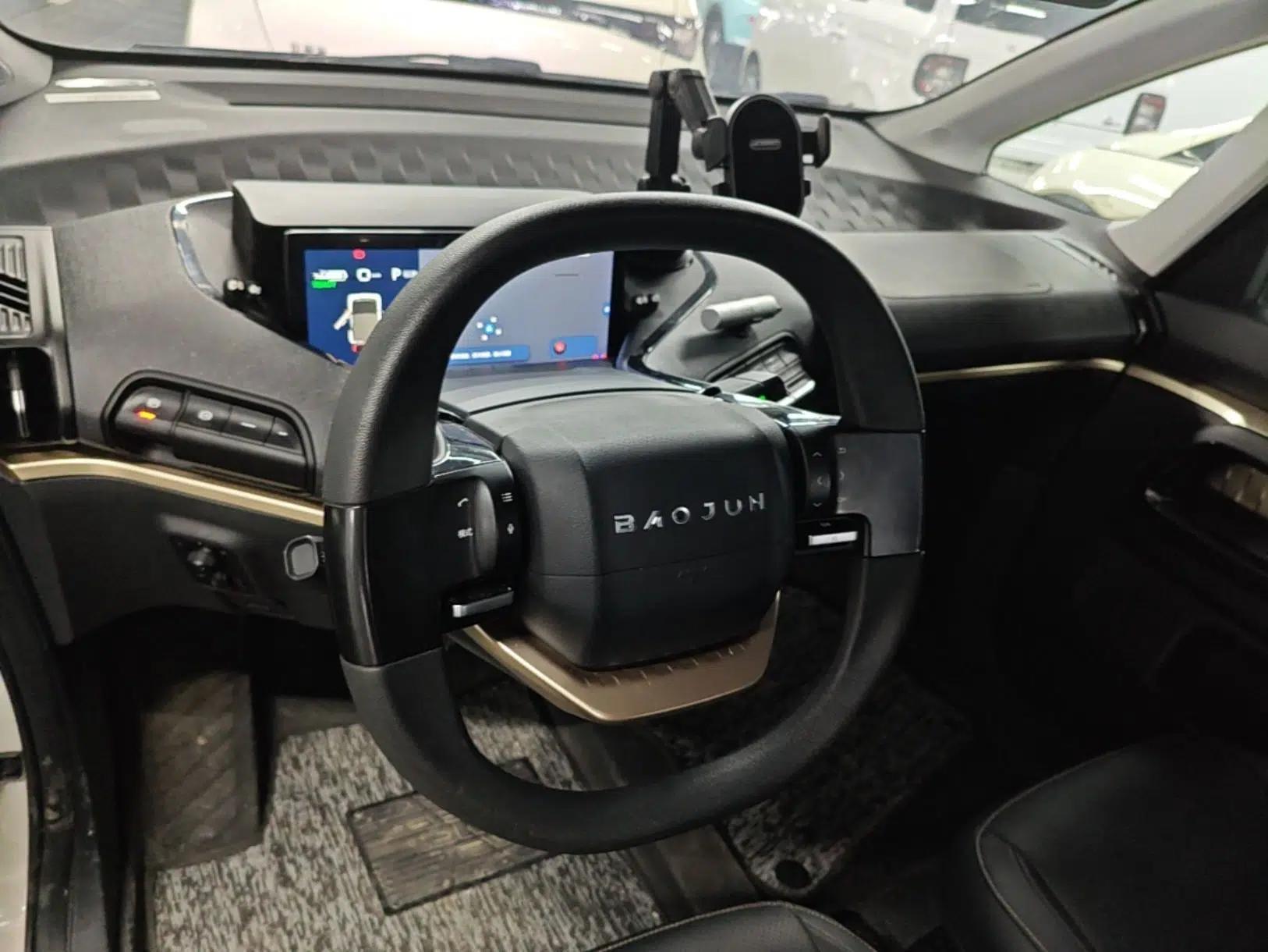 Baojun KiWi EV 2021 Artist Model Ternary Lithium — миниатюра 13