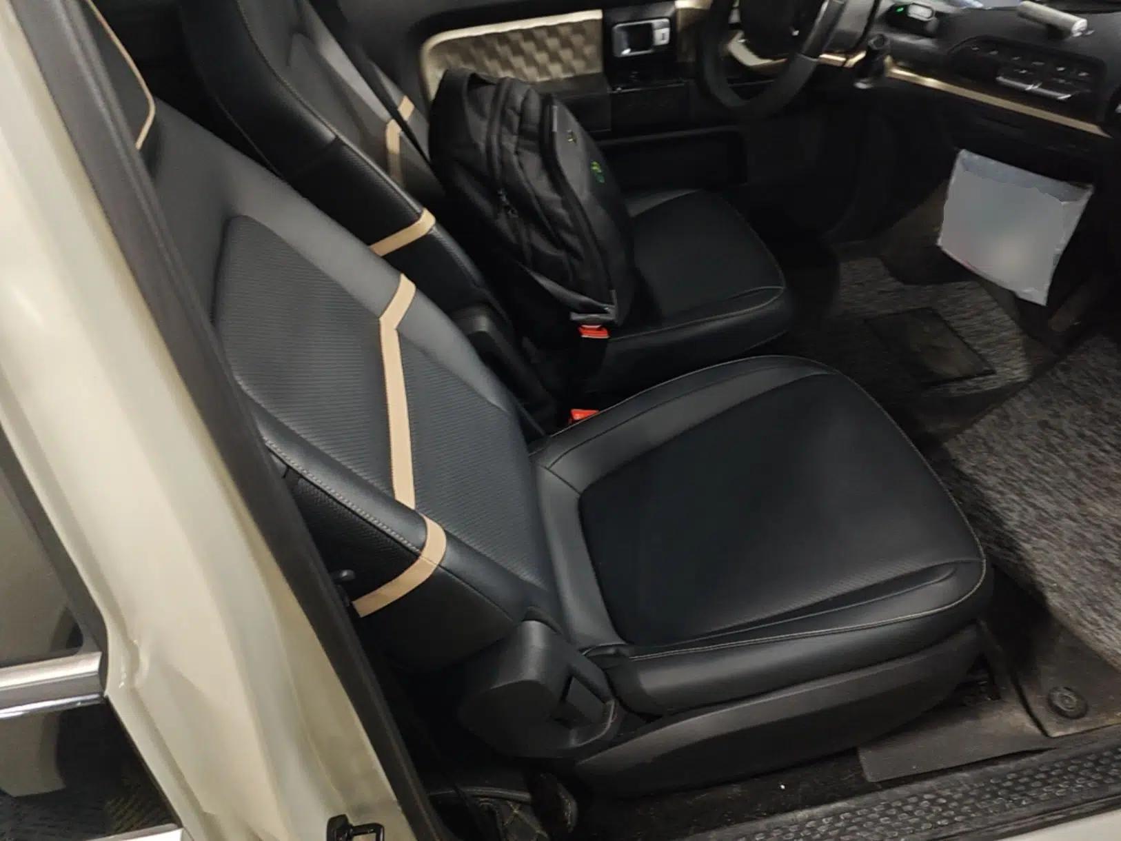 Baojun KiWi EV 2021 Artist Model Ternary Lithium — миниатюра 19