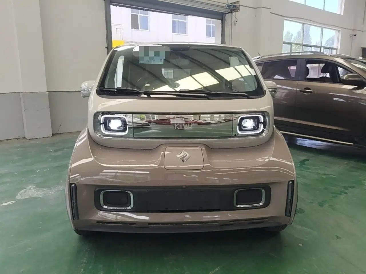 Baojun KiWi EV 2023 Smart Luxury Edition Ternary Lithium — миниатюра 2