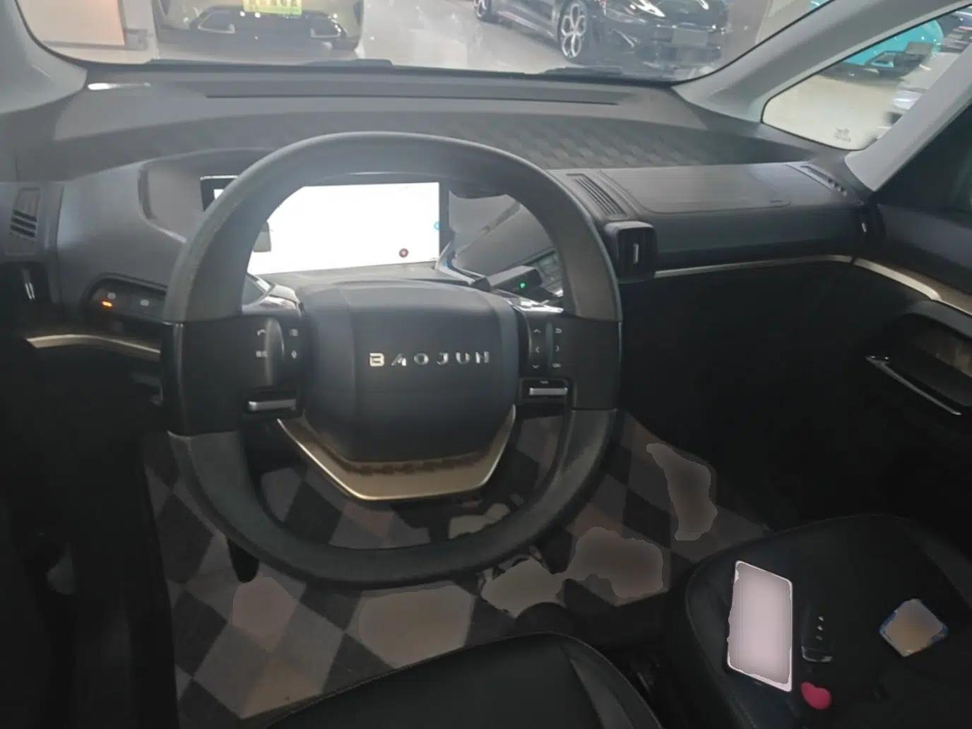 Baojun KiWi EV 2022 Artist Lite Edition Ternary Lithium — миниатюра 13