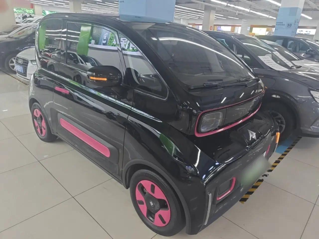 Baojun KiWi EV 2022 Artist Lite Edition Ternary Lithium — миниатюра 3