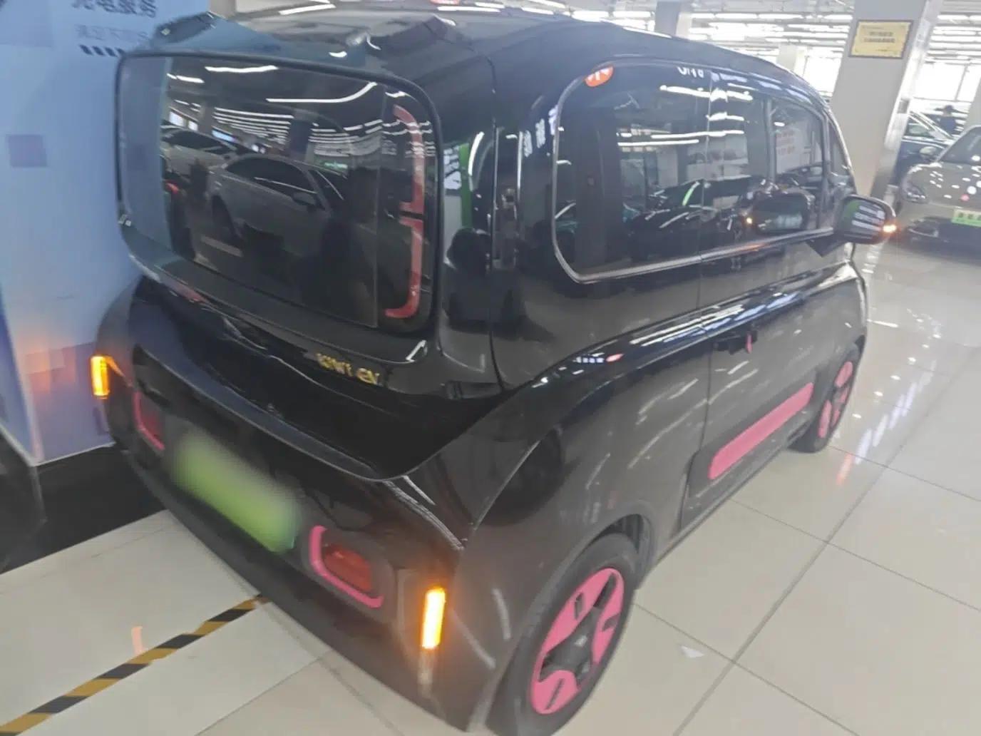 Baojun KiWi EV 2022 Artist Lite Edition Ternary Lithium — миниатюра 6