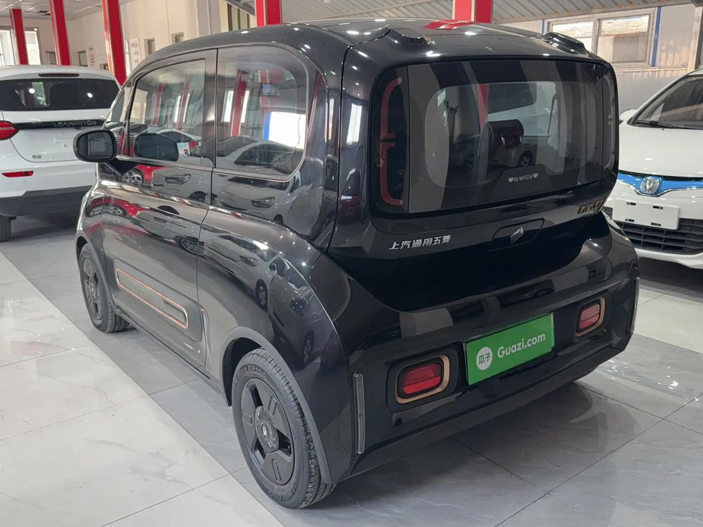 Baojun KiWi EV 2022 Designer Lite Edition Ternary Lithium — миниатюра 4