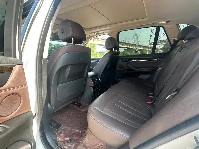 BMW X5 (Imported) 2017 xDrive28i — миниатюра 9