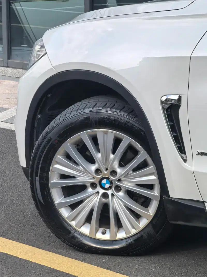 BMW X5 (Imported) 2015 xDrive35i China Limited Edition — миниатюра 9