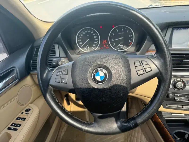 BMW X5 (Imported) 2011 xDrive35i Leading Edition — миниатюра 11