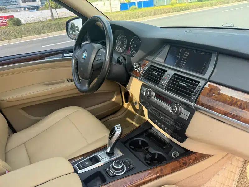 BMW X5 (Imported) 2011 xDrive35i Leading Edition — миниатюра 12