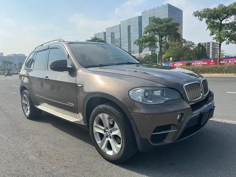BMW X5 (Imported) 2011 xDrive35i Leading Edition — миниатюра 3