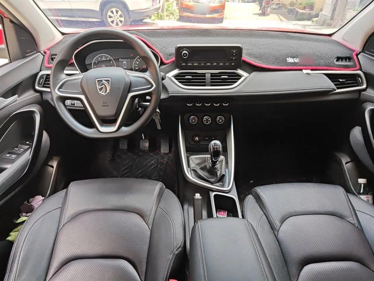 Baojun 530 2018 1.5T Manual Comfort Version China V — миниатюра 9